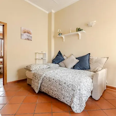 Paradise Apartment, Comfort E Private Parking Prato (Prato)