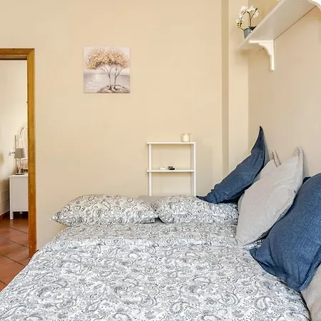 Paradise Apartment, With Parking *