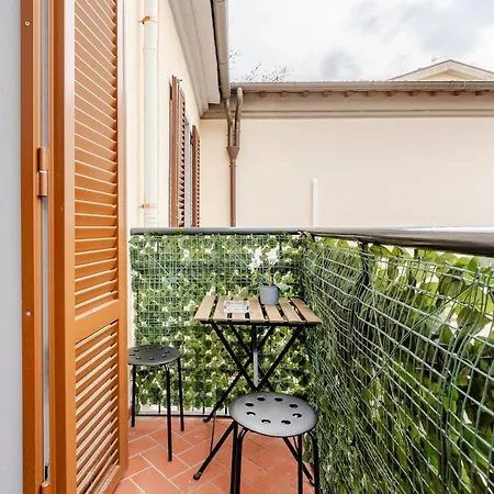 Apartament Paradise Apartment, Comfort E Private Parking